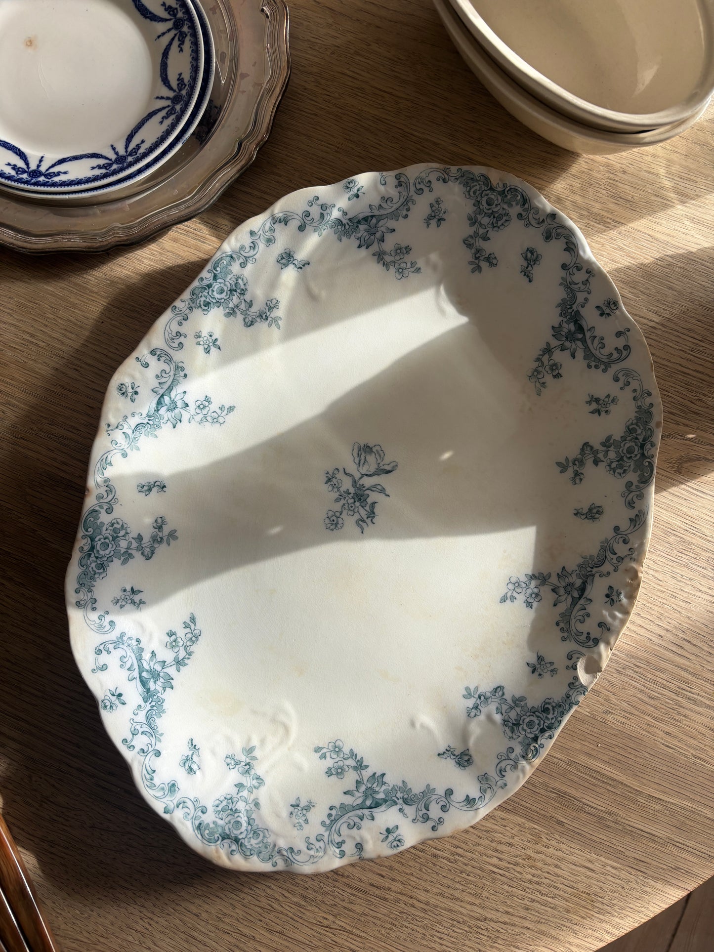 Stort smukt fad med ophæng