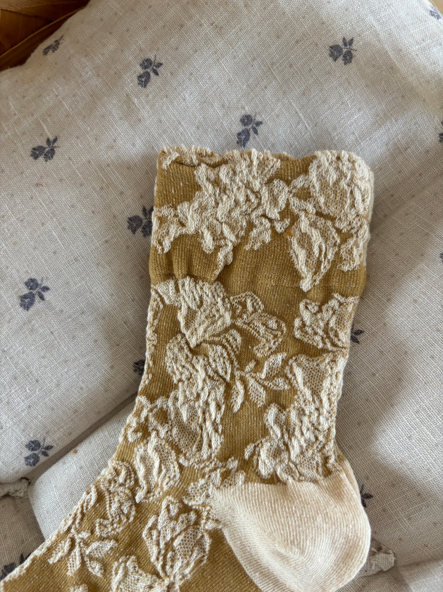 Fine enkelte strømper