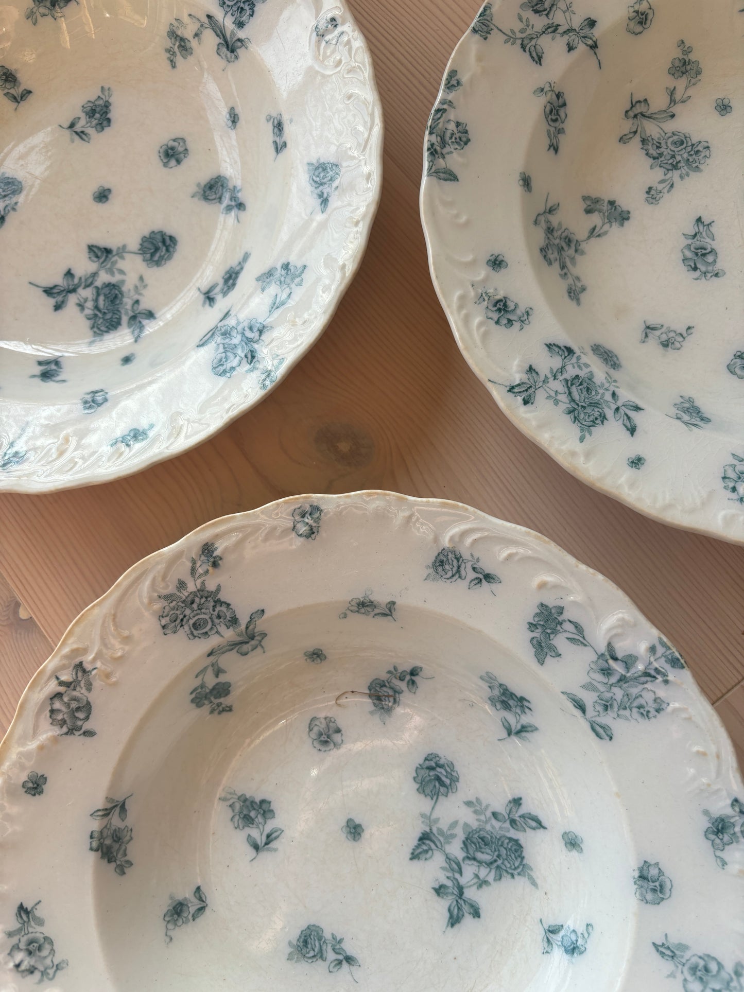 Dybe engelske tallerkner