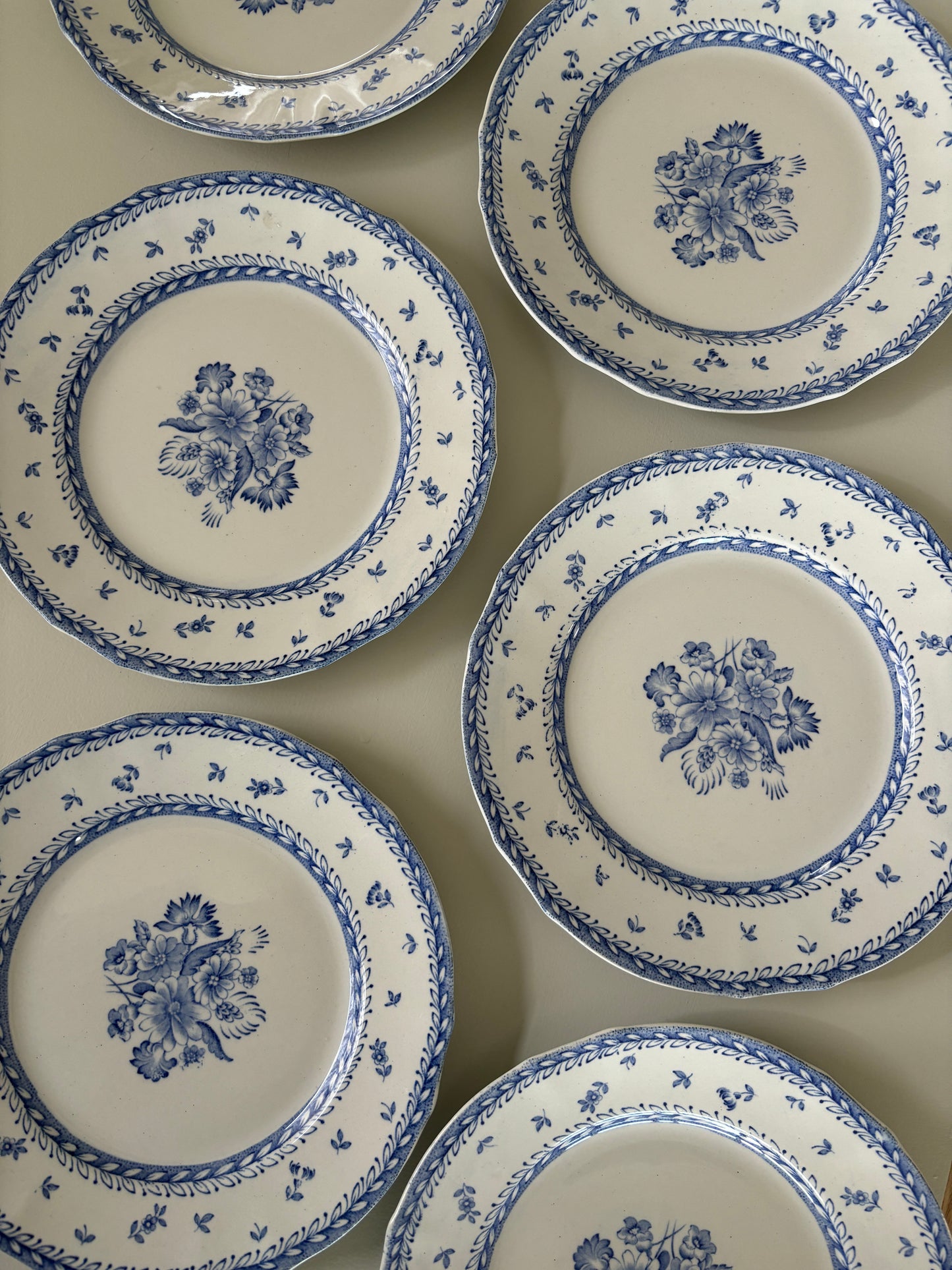 Smukke Arabia middagstallerkner