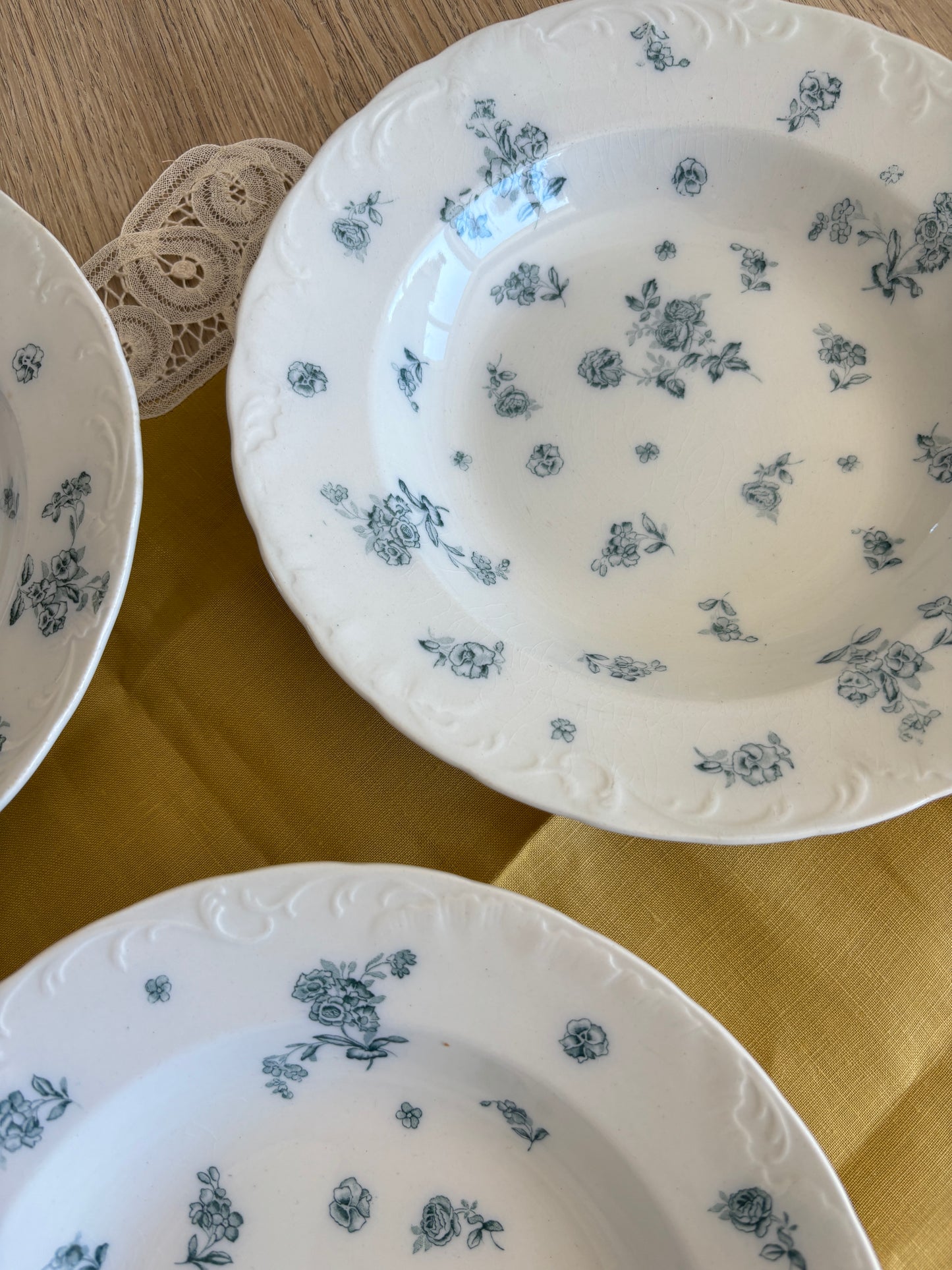 Dybe engelske tallerkner