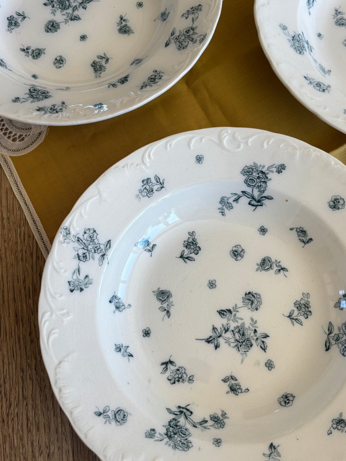 Dybe engelske tallerkner