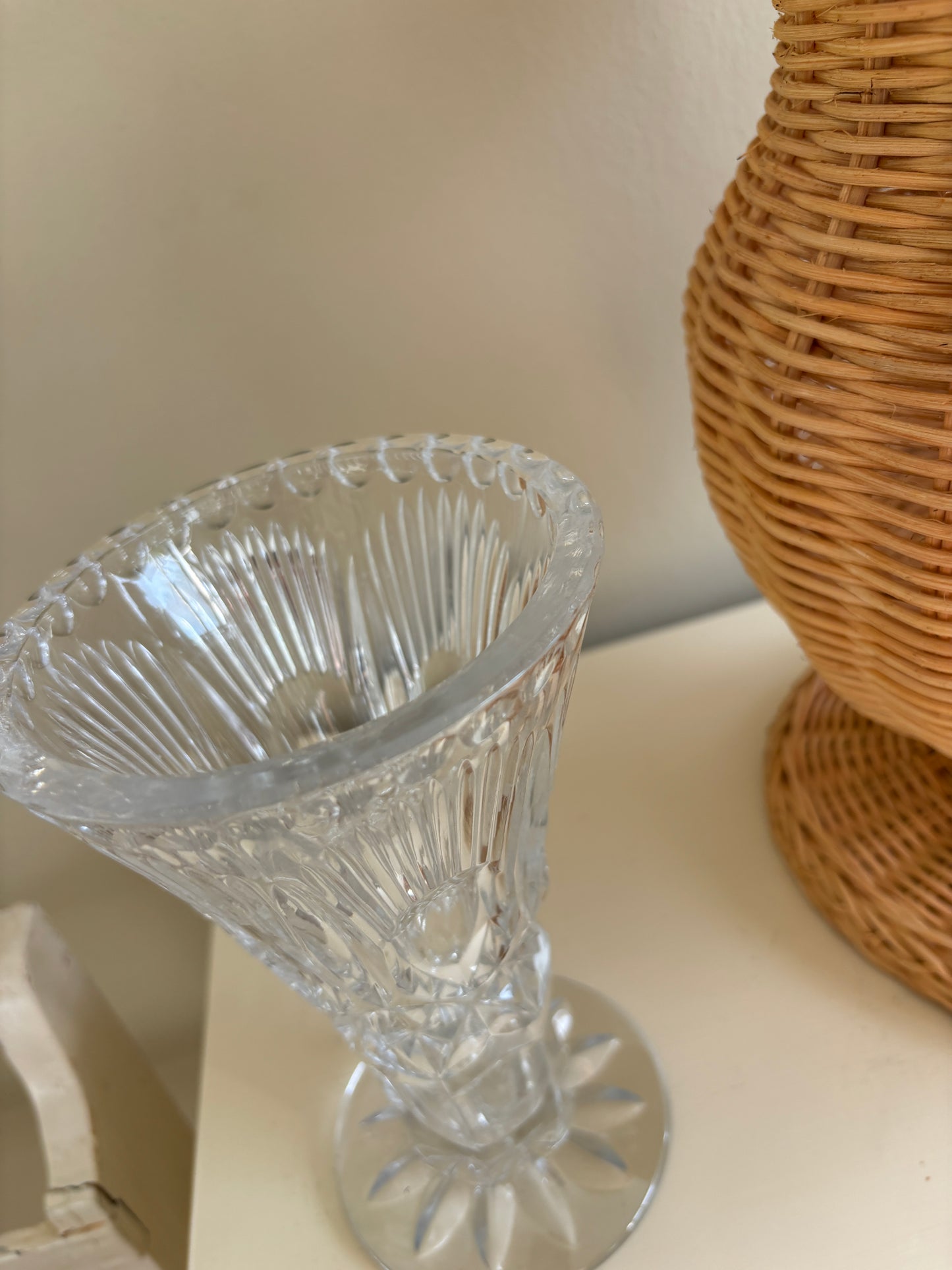 Gladvase med mønster