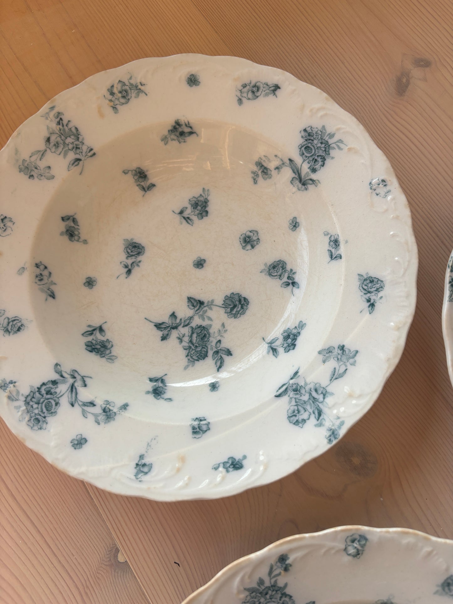 Dybe engelske tallerkner