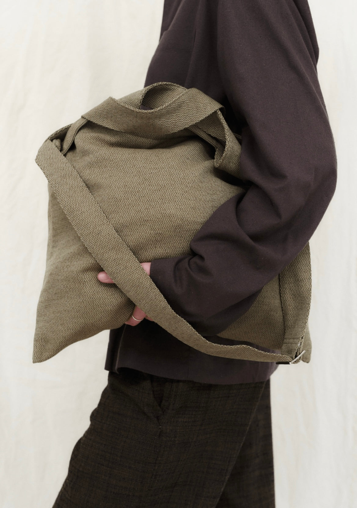 Crossbody taske fra næt