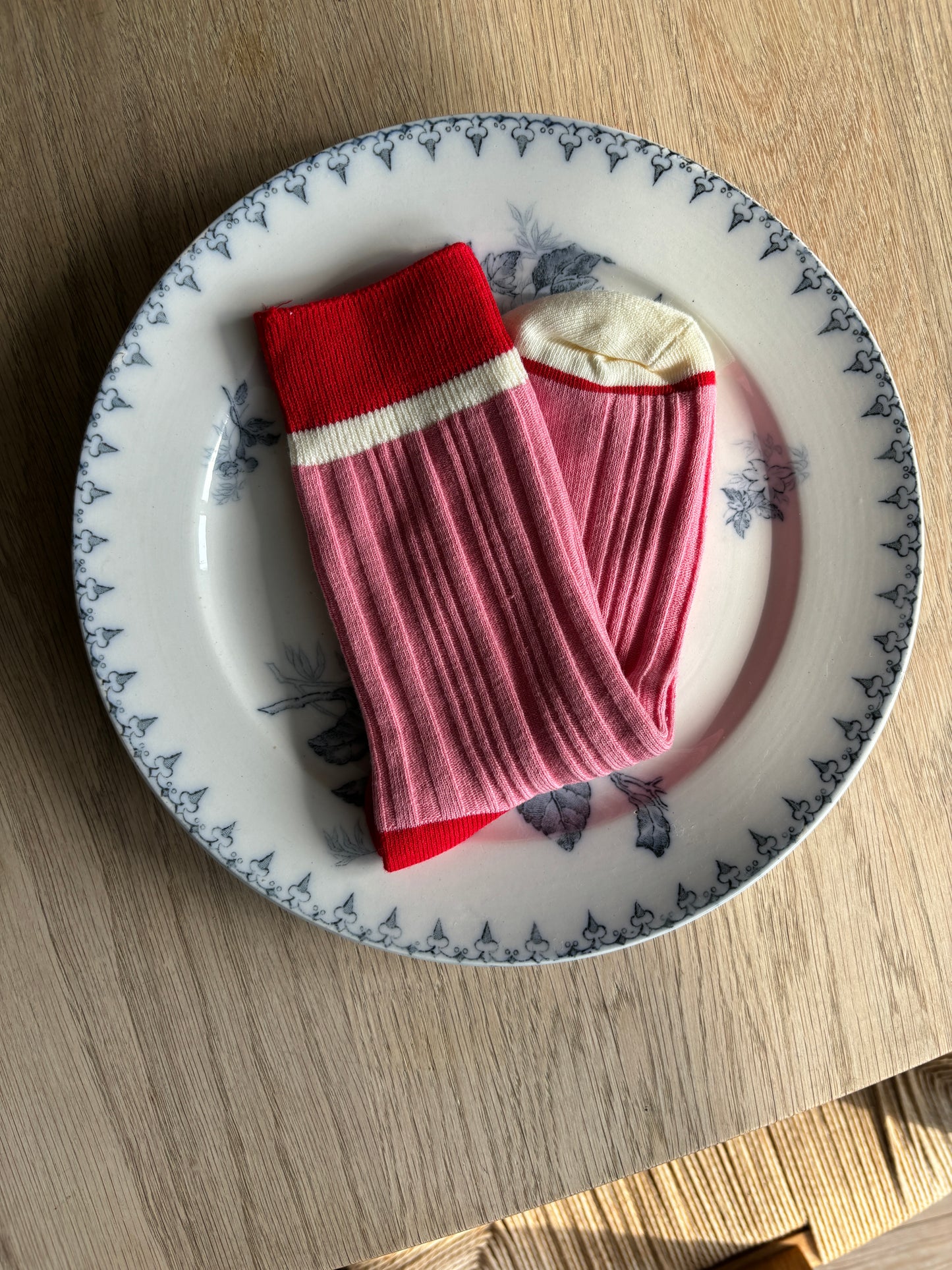 Fine lyserøde strømper