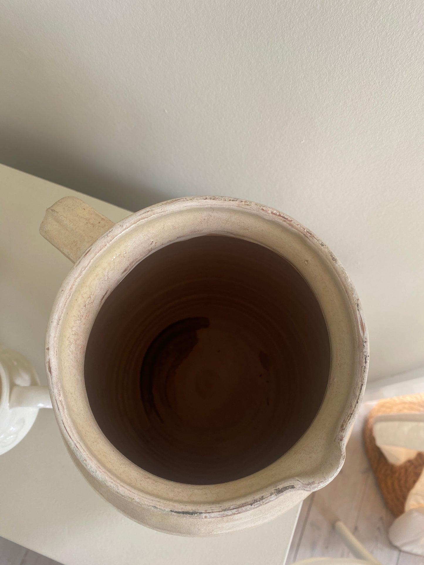 Lerkande, cremefarvet glasur