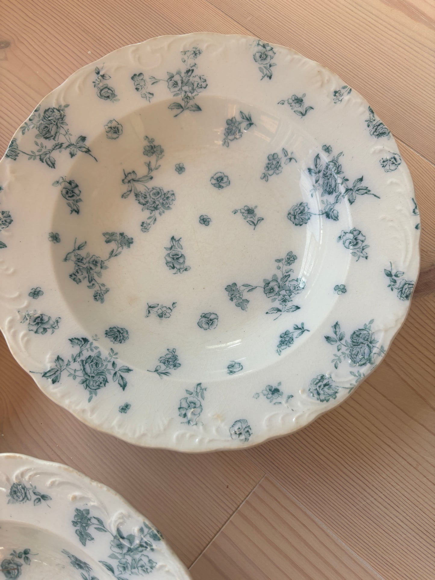 Dybe engelske tallerkner