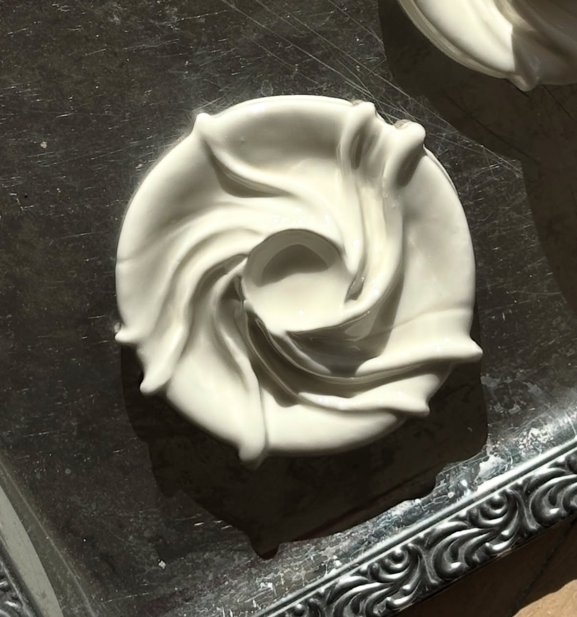Smukkeste Æggebægre fra Atelier Marée