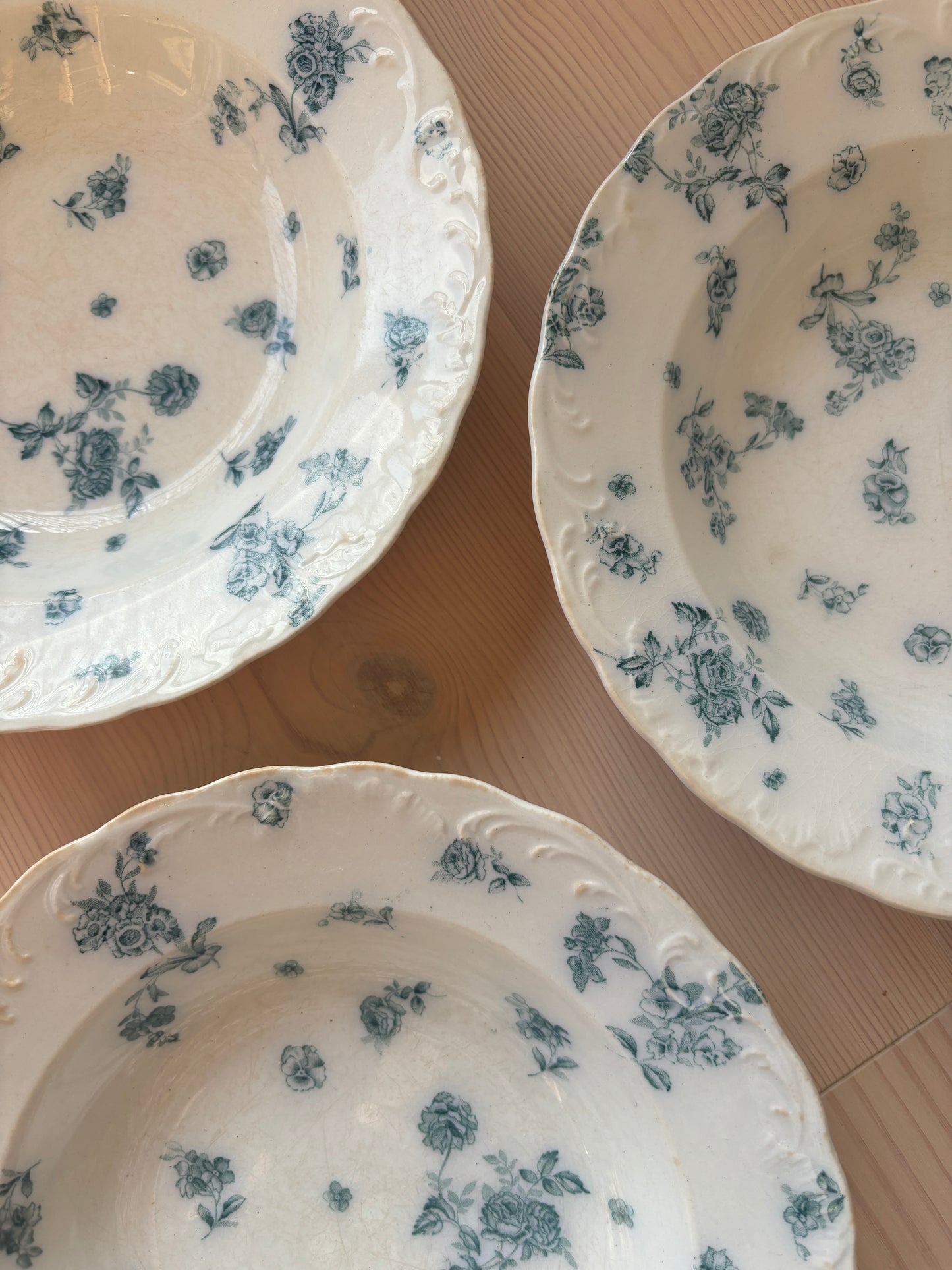 Dybe engelske tallerkner