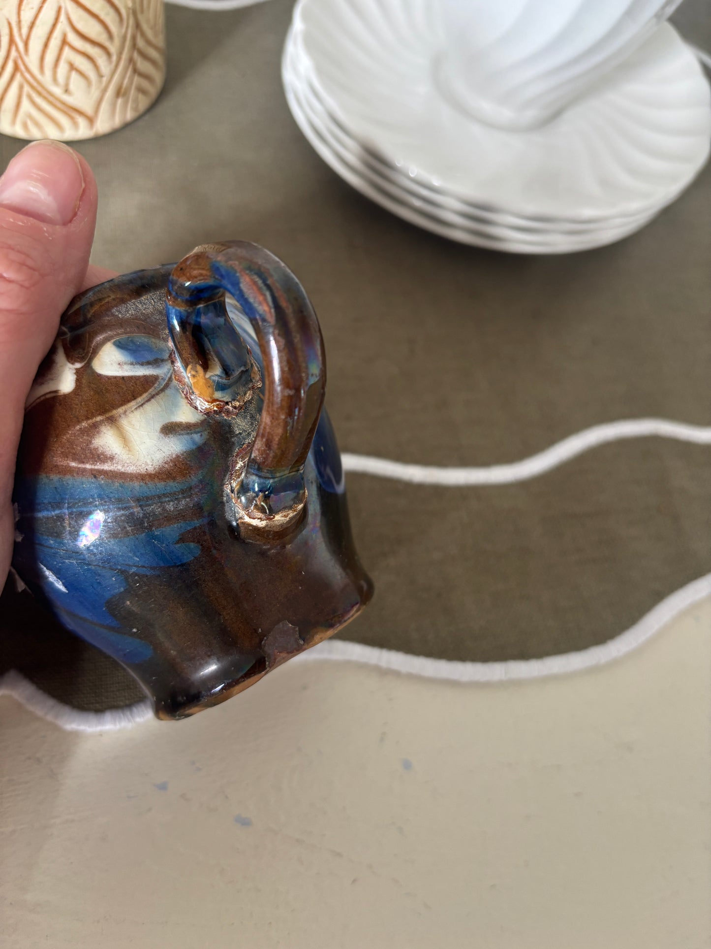 Lille keramik mælkekande