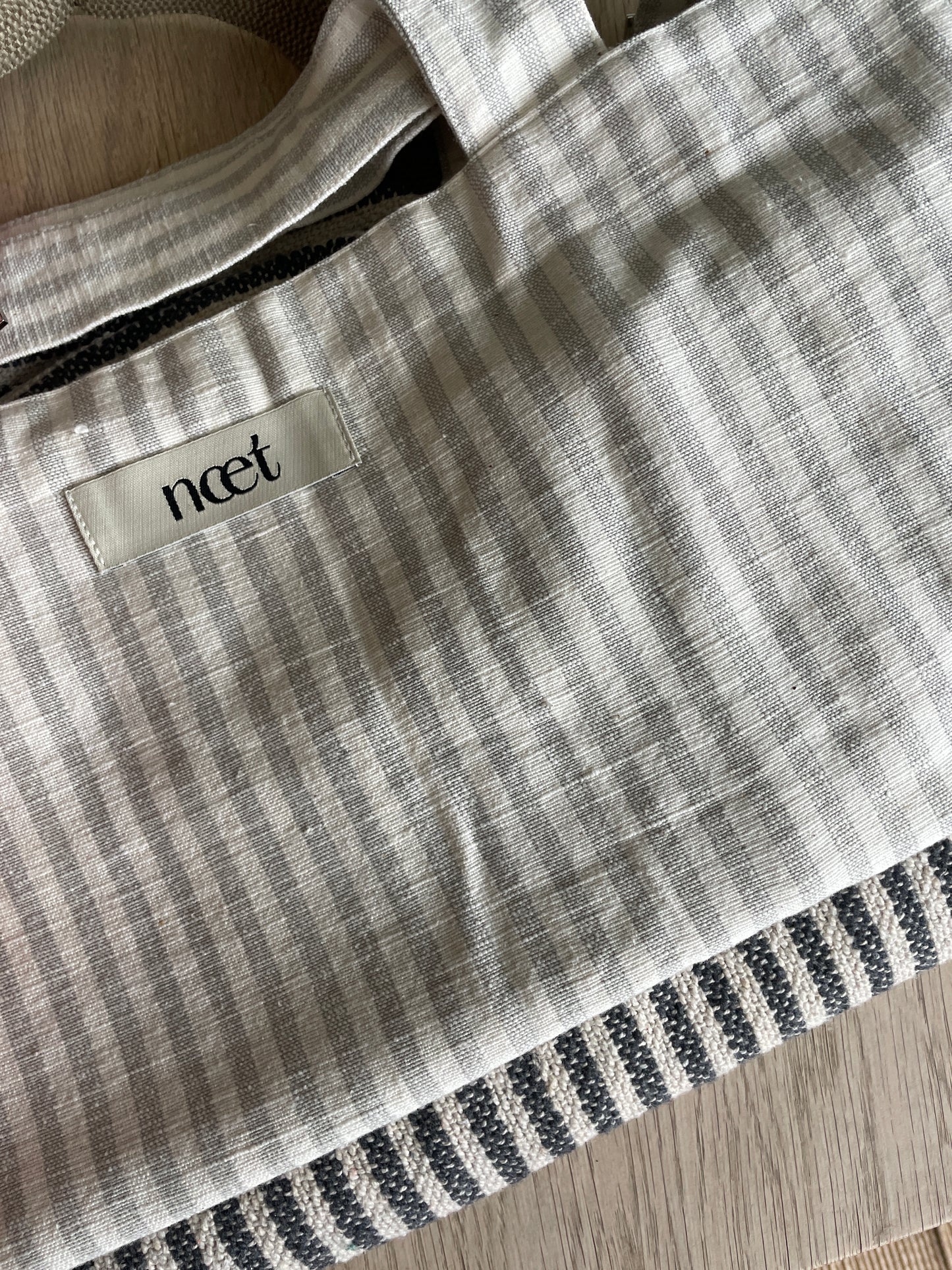 Crossbody taske fra næt