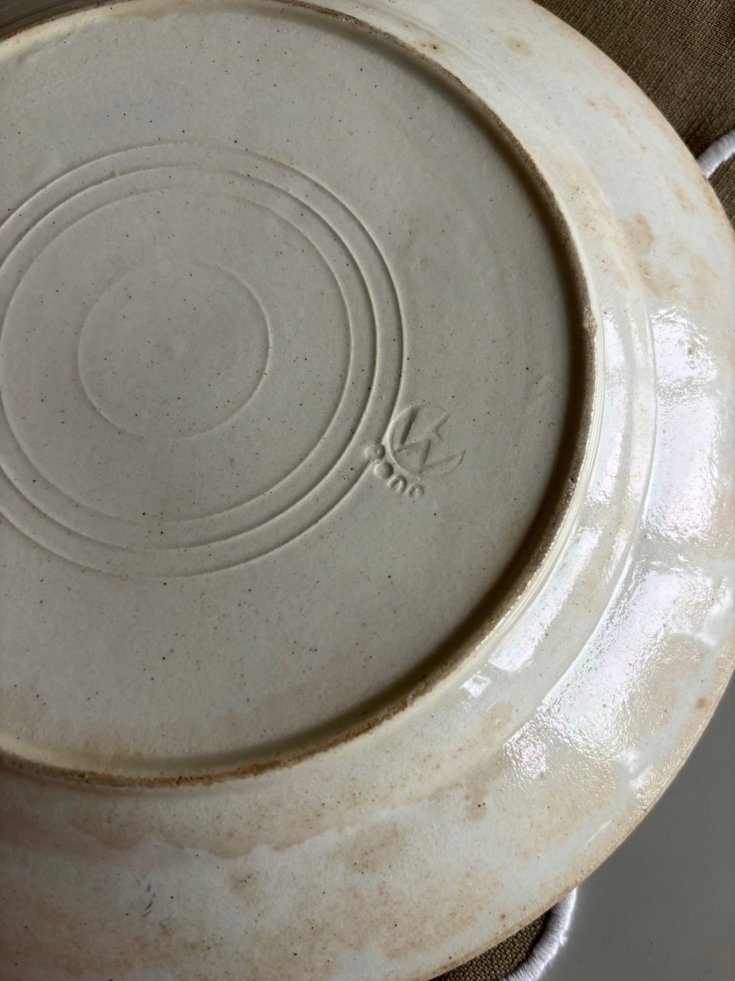 Platte med blåt motiv