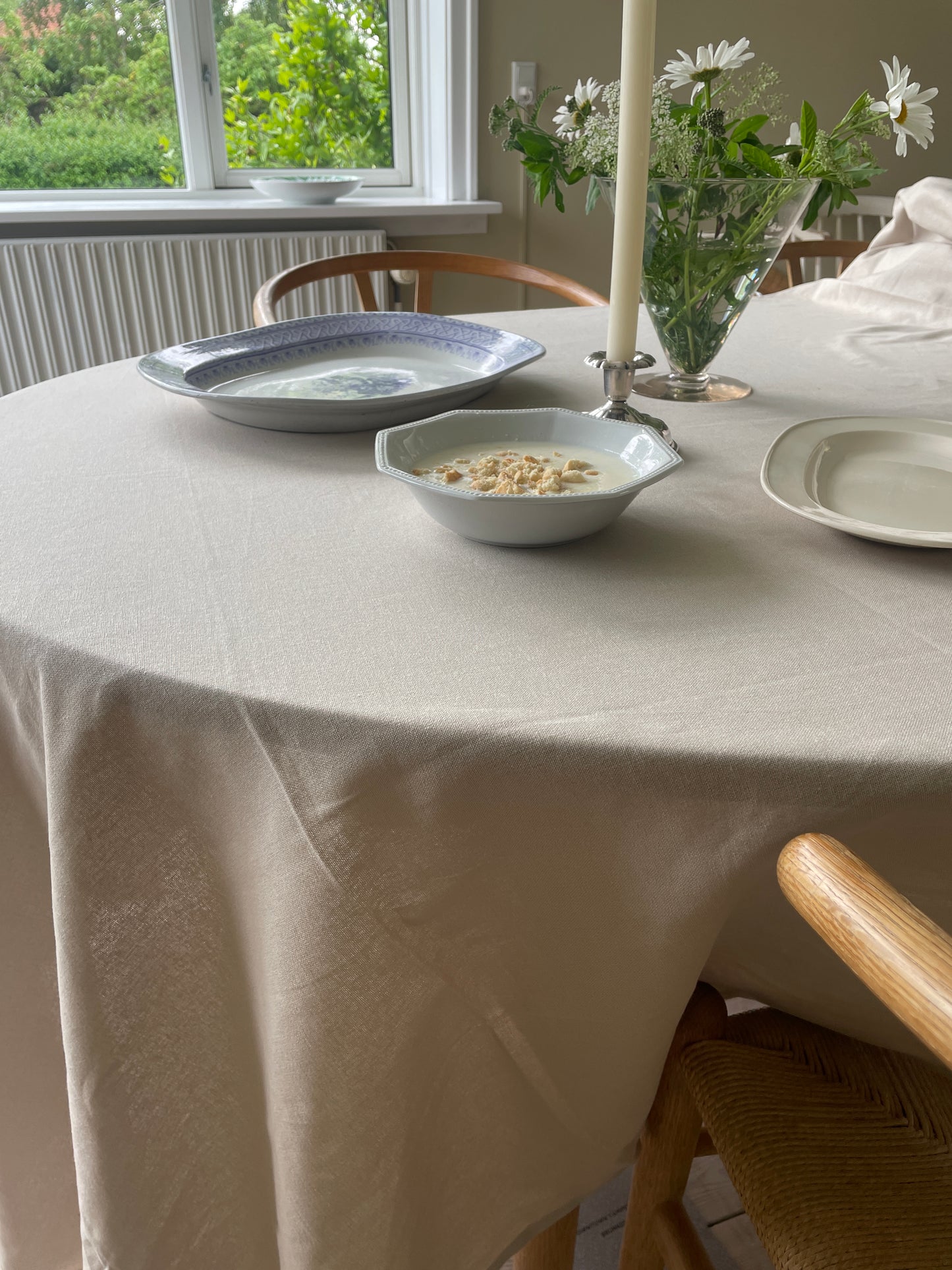 Hørfarvet dug