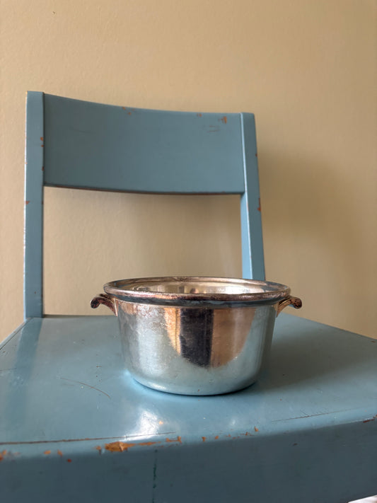 Serverings skål i pletsølv