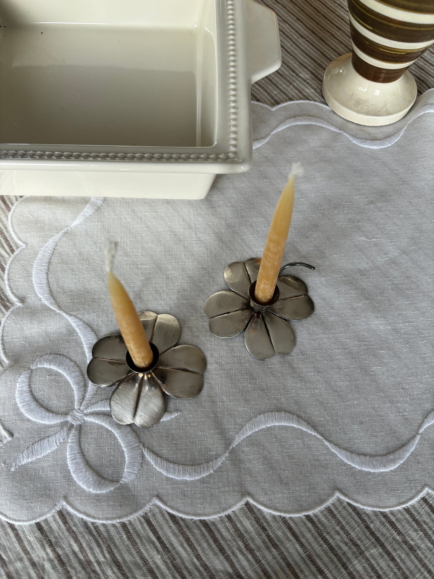 Pletsølv stager, firkløver