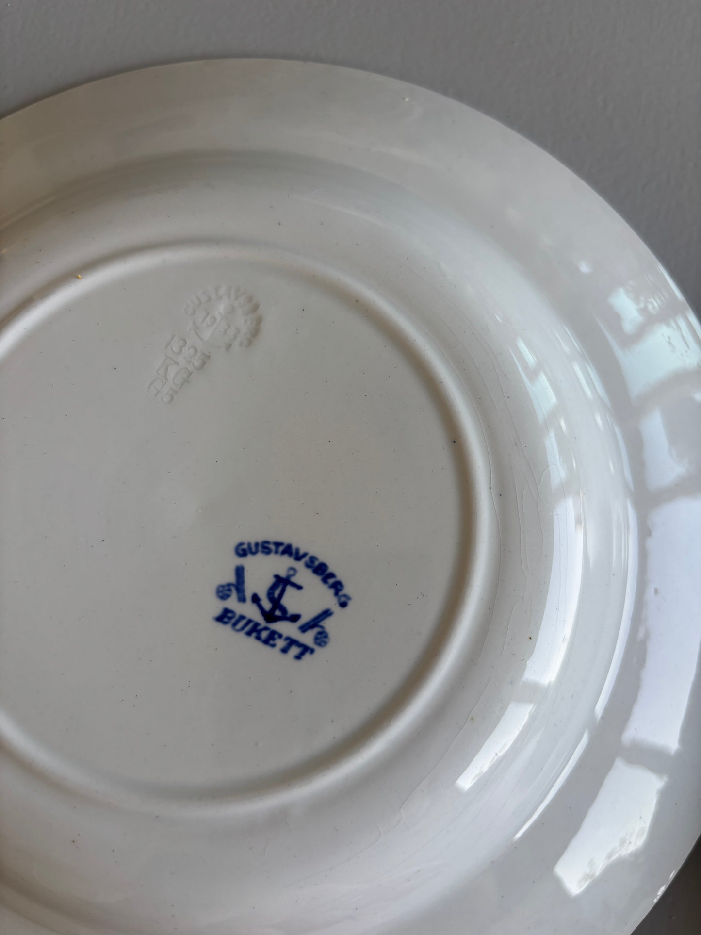 Dybe Gustavsberg tallerkner, BUKET