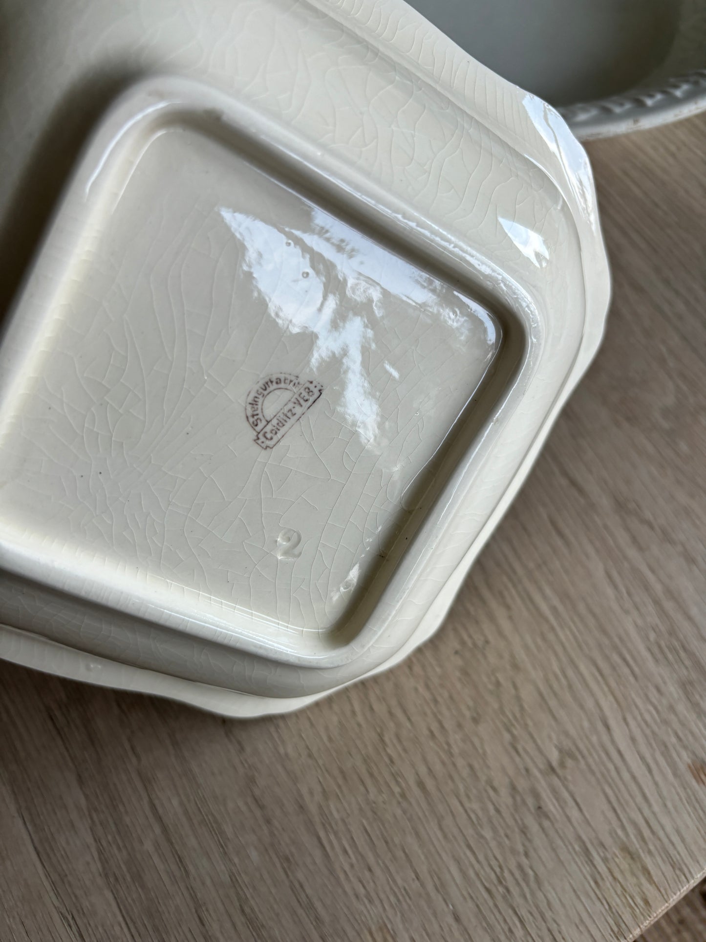 Fin gammel VED skål