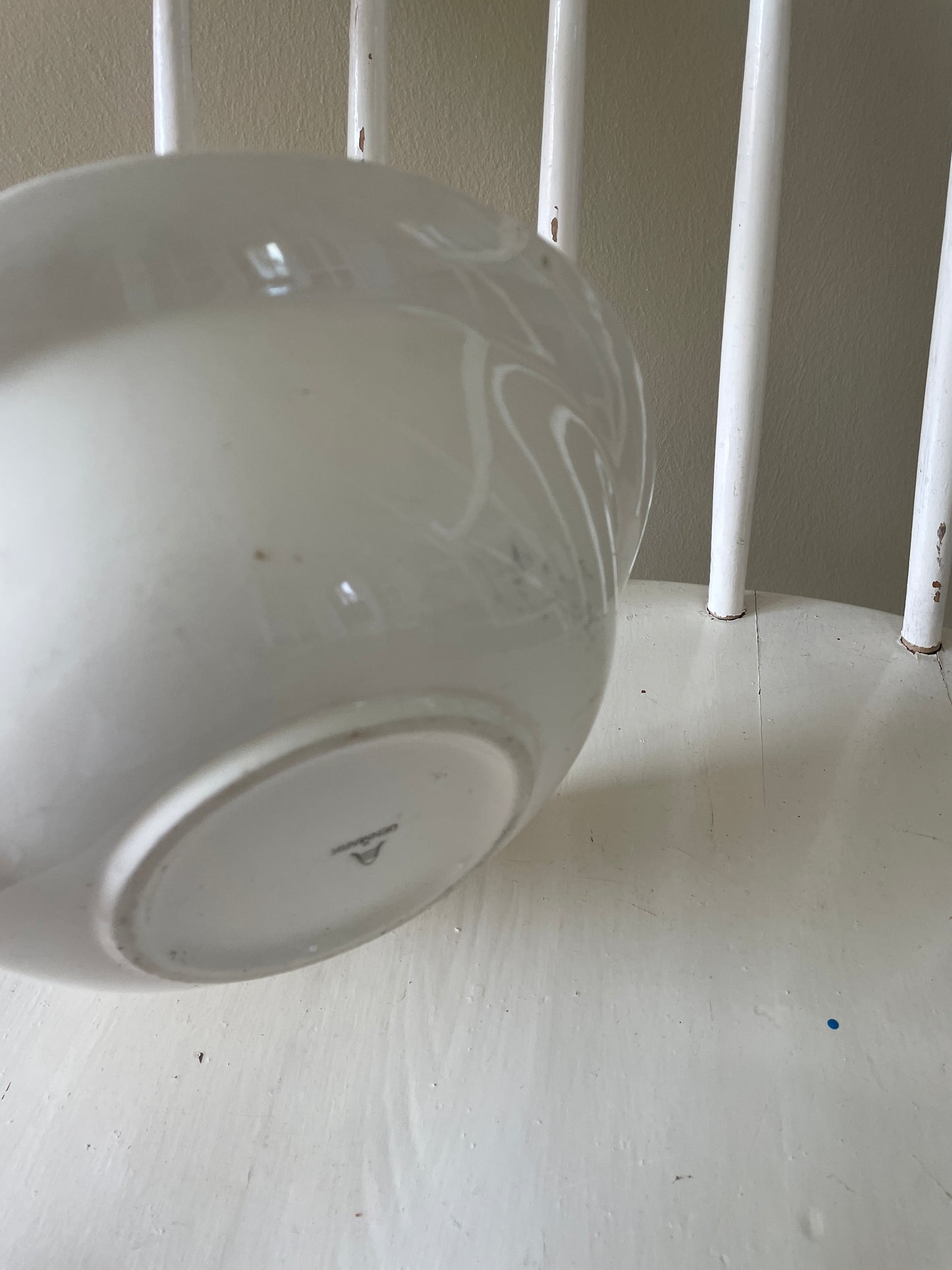 Alma skål fra danske Aluminia