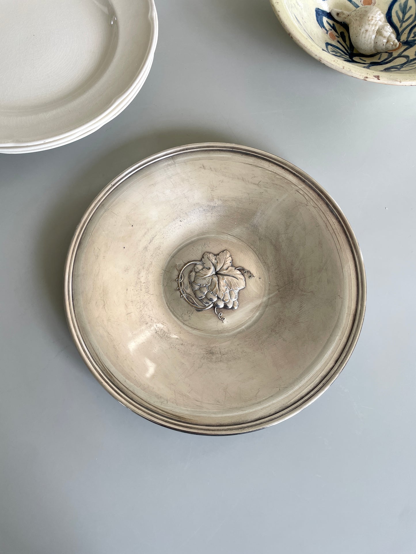 Plate in sterling silver