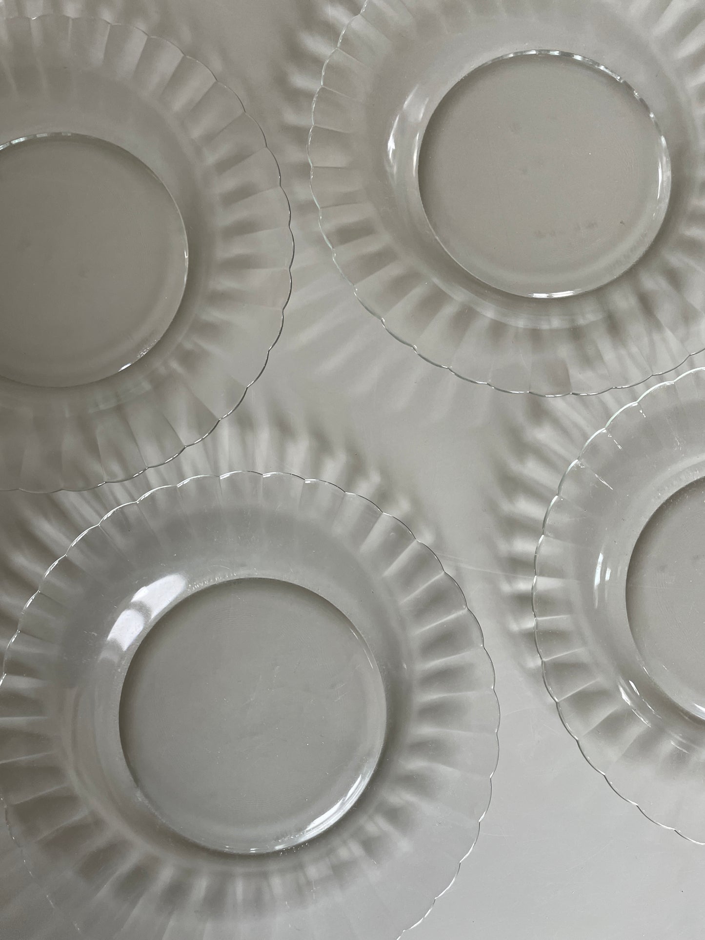 Middagstallerkner i glas