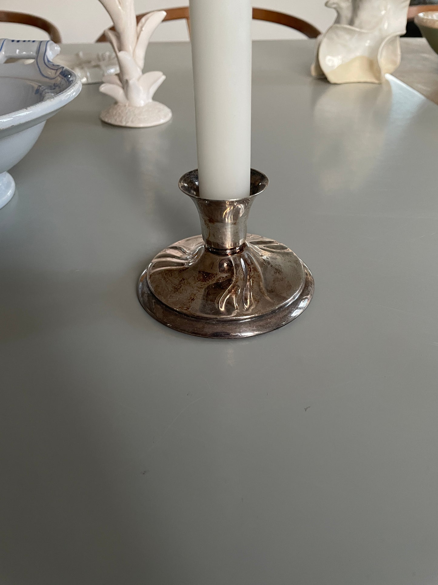 Fin lysestage i pletsølv