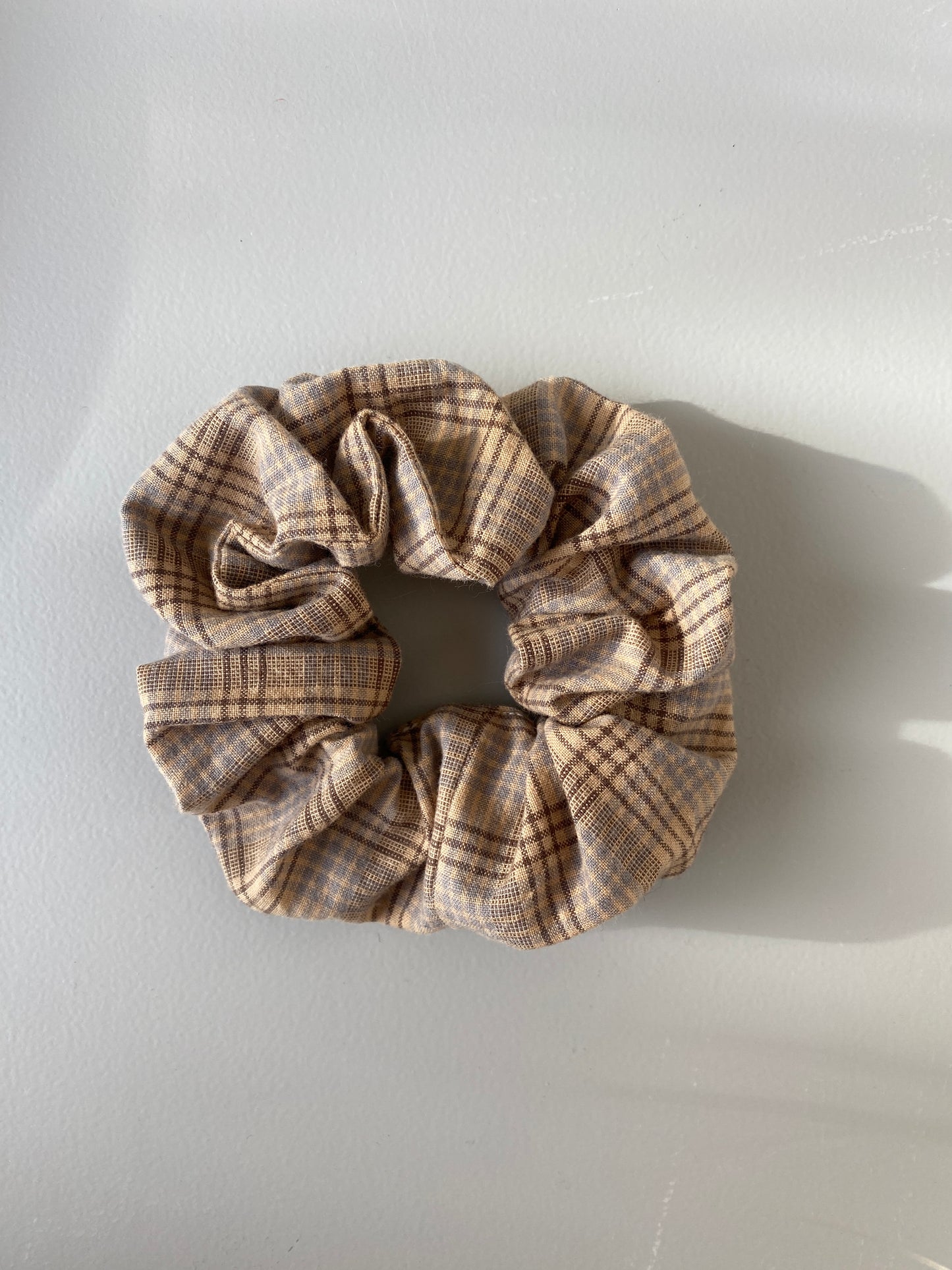 Scrunchie handmade checkered