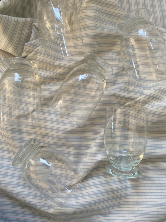 Water glass grain motif