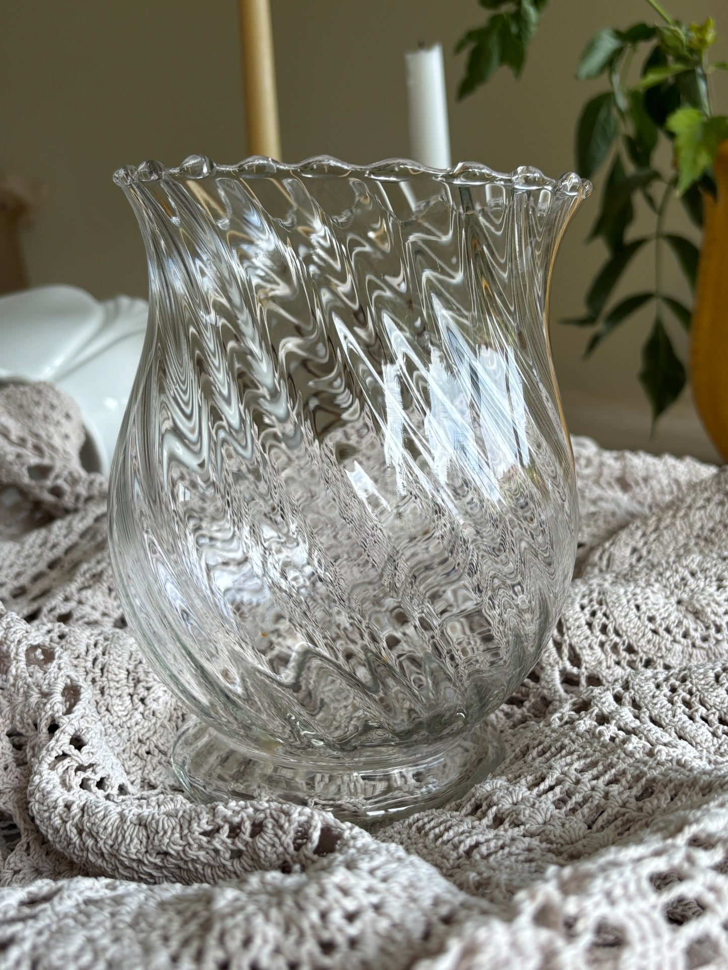 Glas vase med swirl