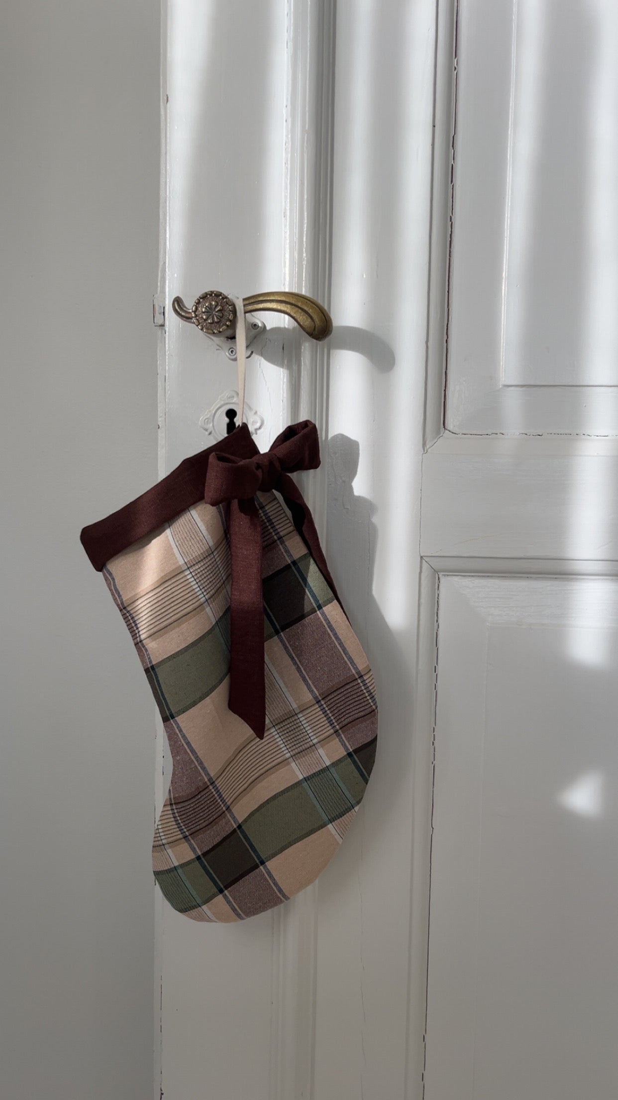 Håndlavet julesok, tern/brun