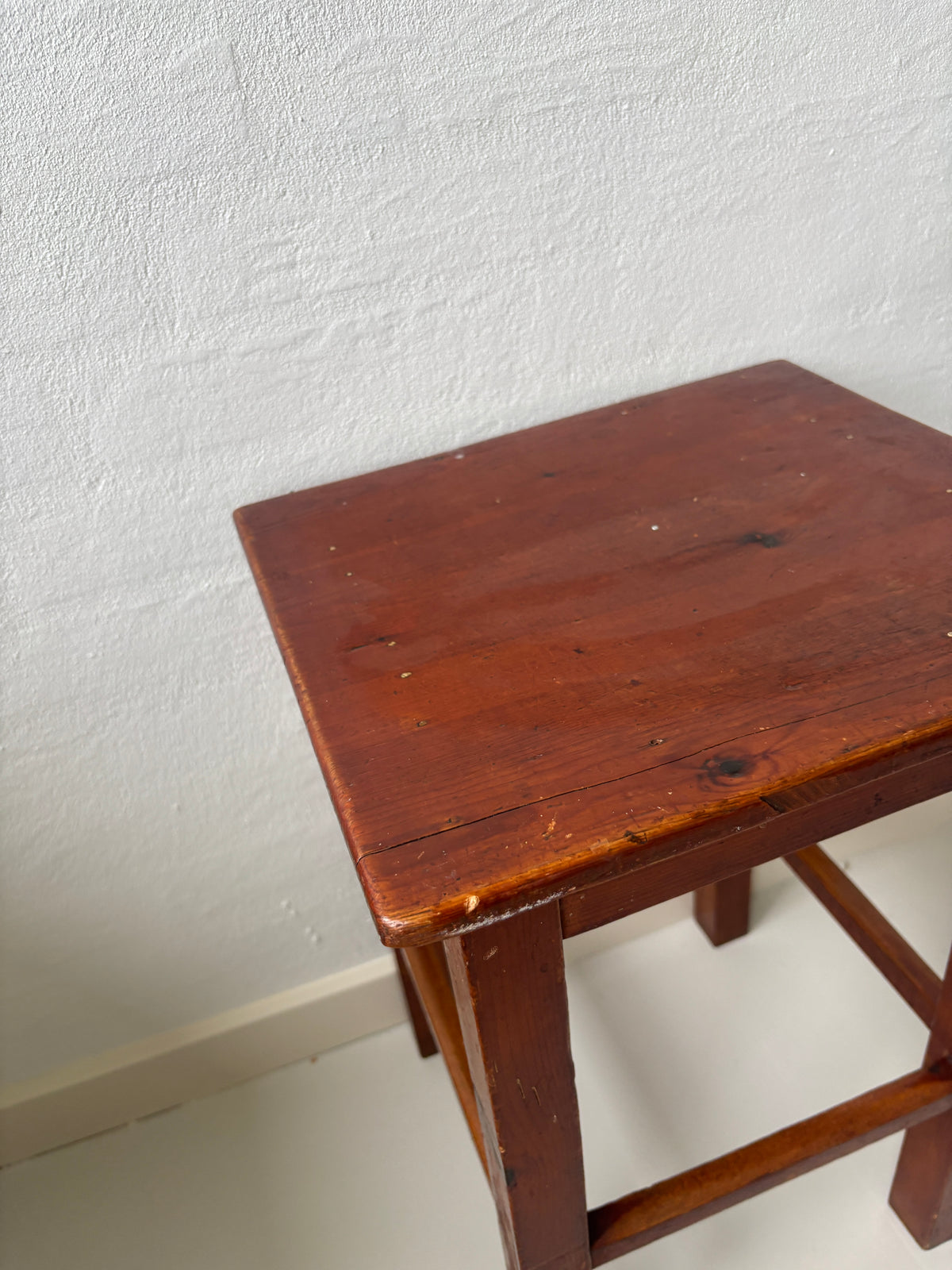 Gammel fin taburet