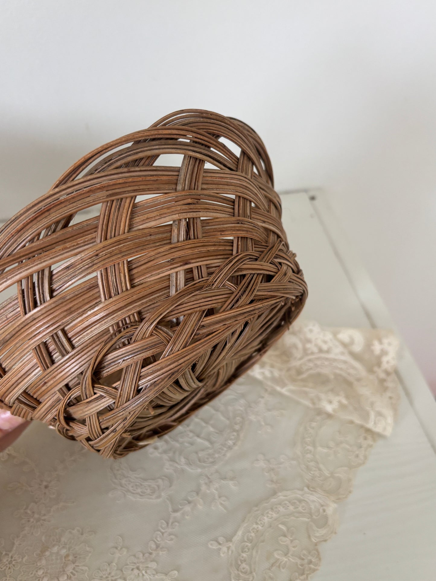 Fine lille brødkurv