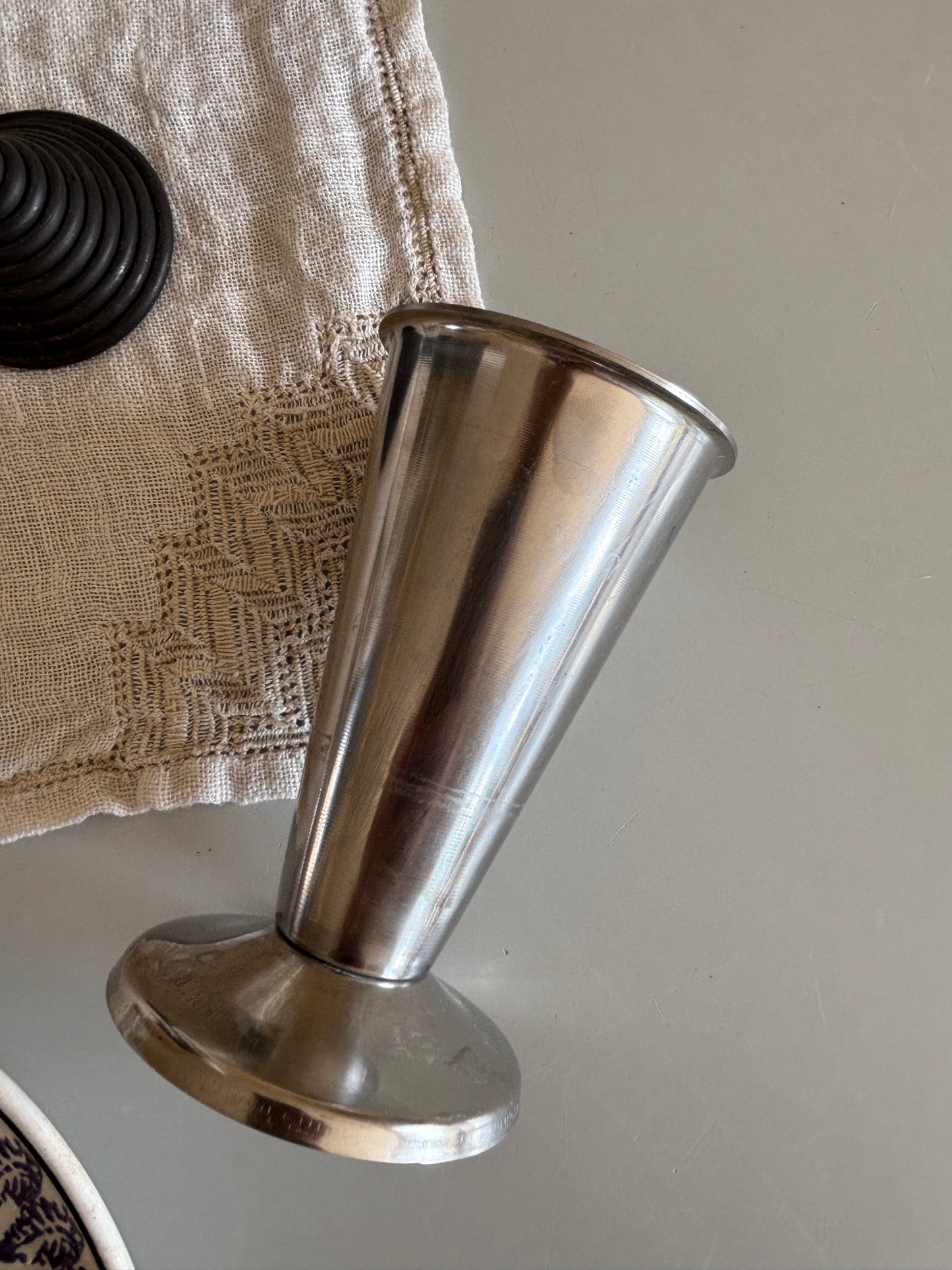 Lille stål vase