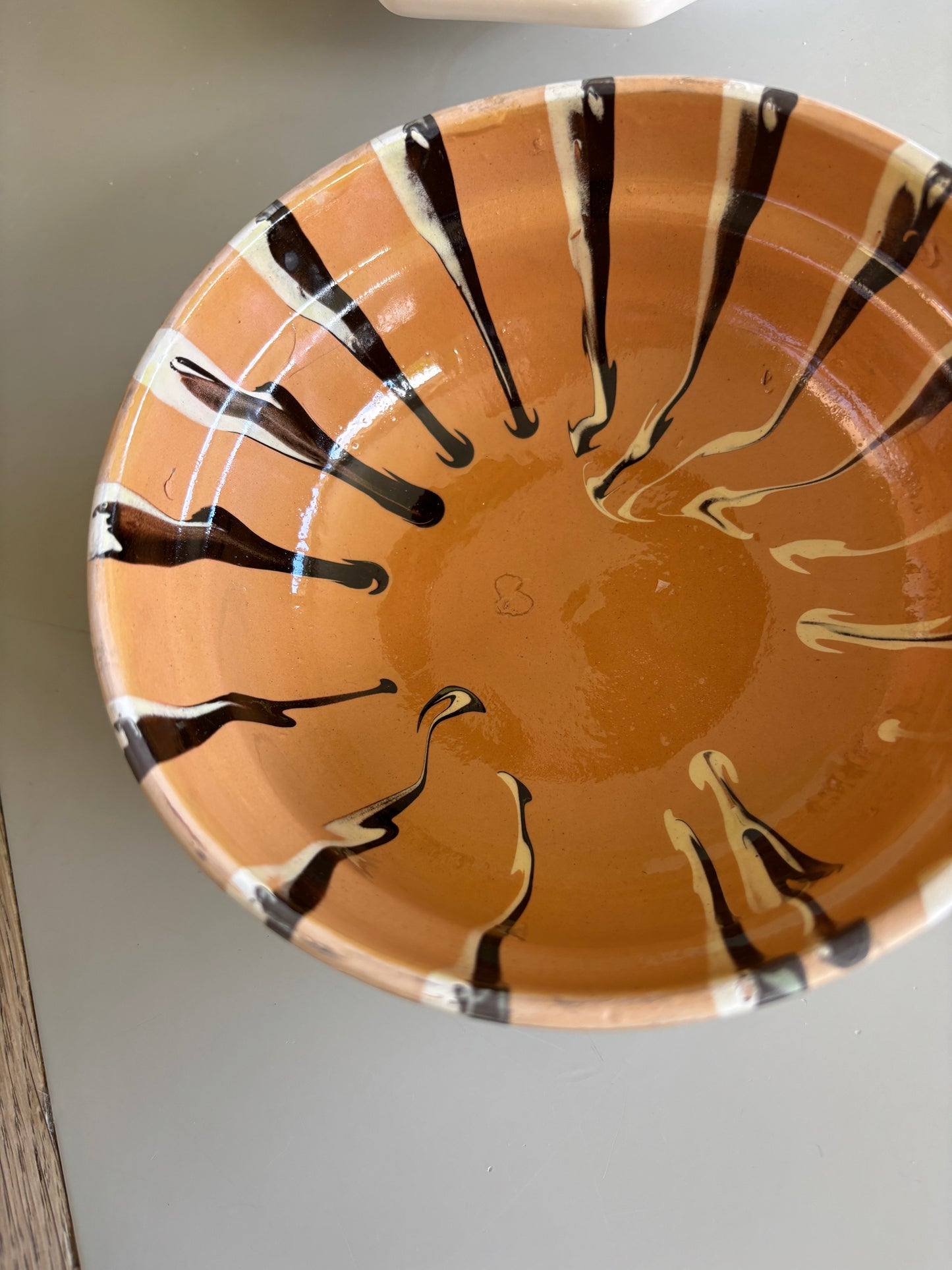 Keramik skål med smilt glasur