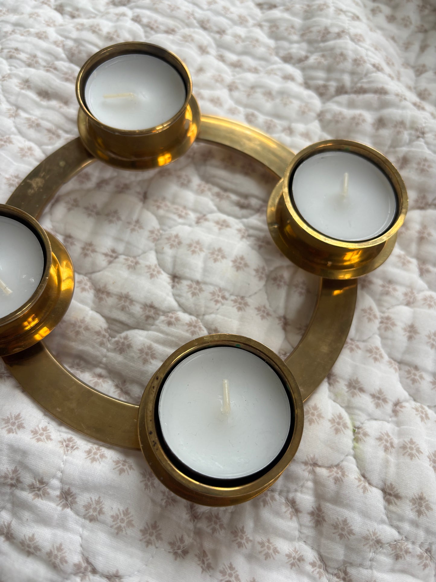 Adventstage i messing