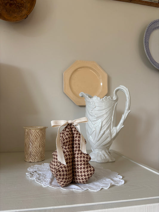 Håndlavet juletræ med sløjfe