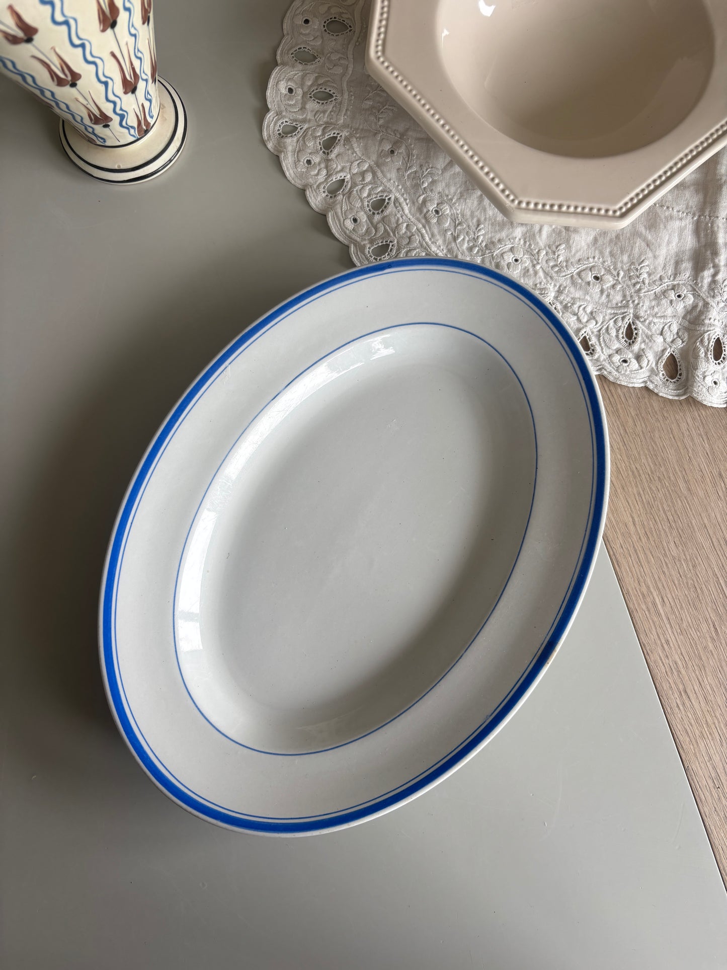 Aluminium fad med blå kant