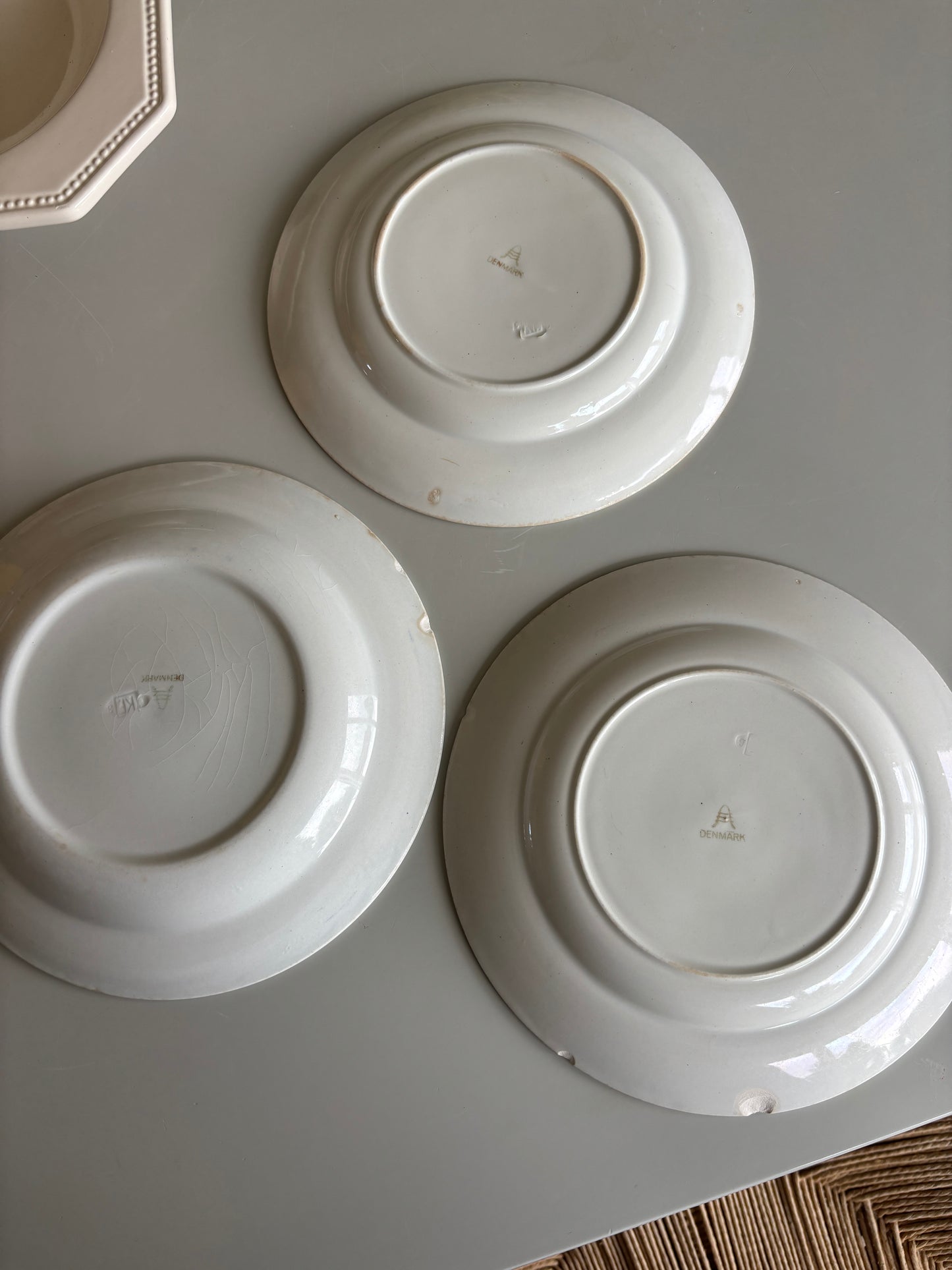 Frokost tallerkner med blå kant