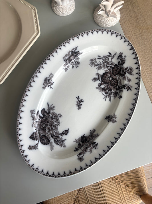 Stort smukt Flore fad