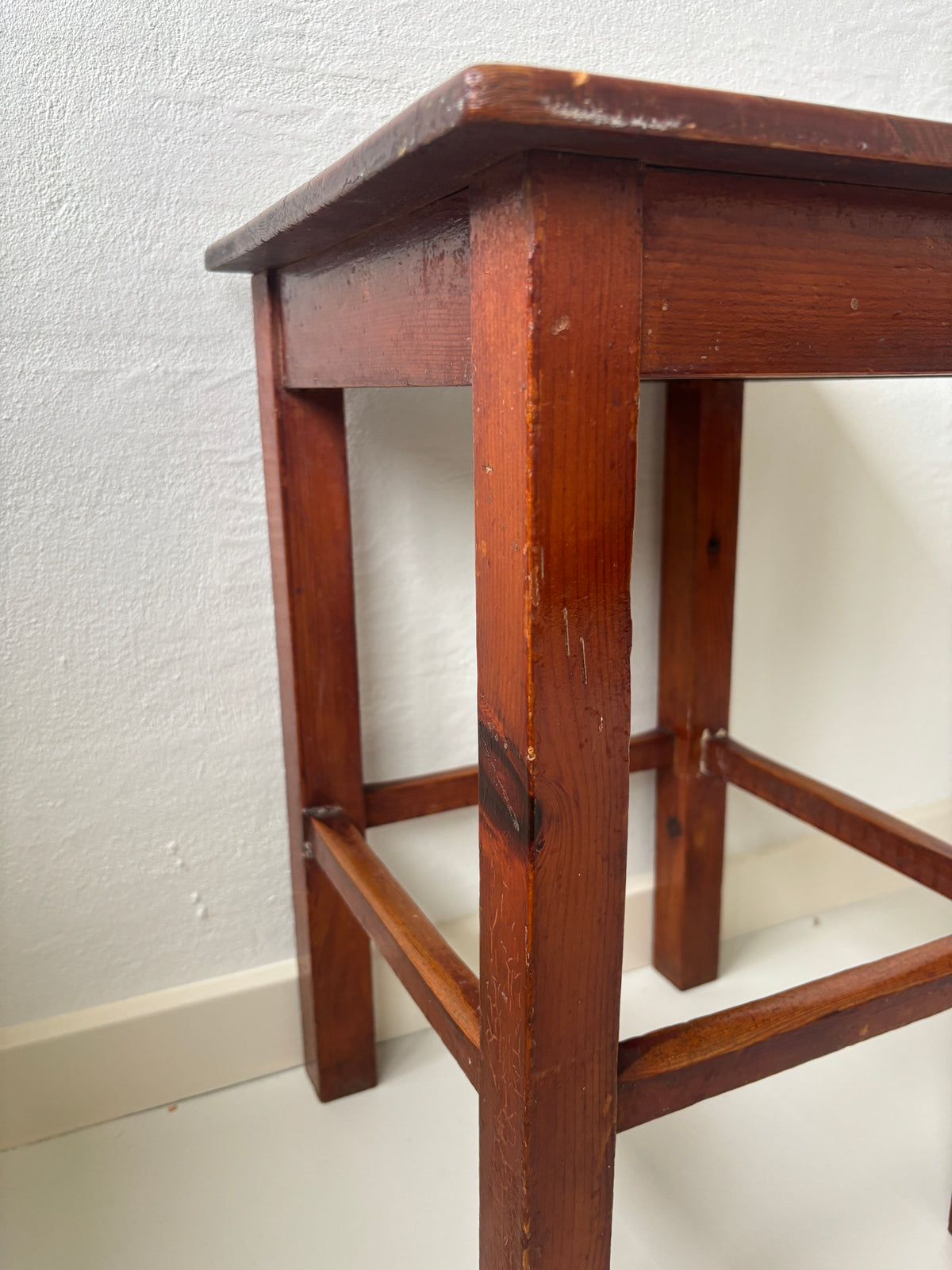 Gammel fin taburet