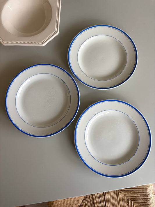 Frokost tallerkner med blå kant