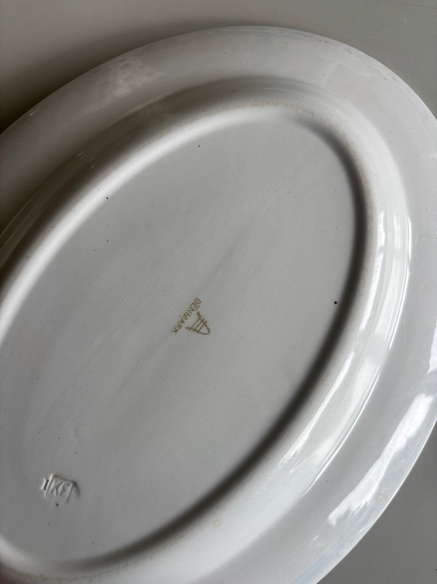 Aluminium fad med blå kant