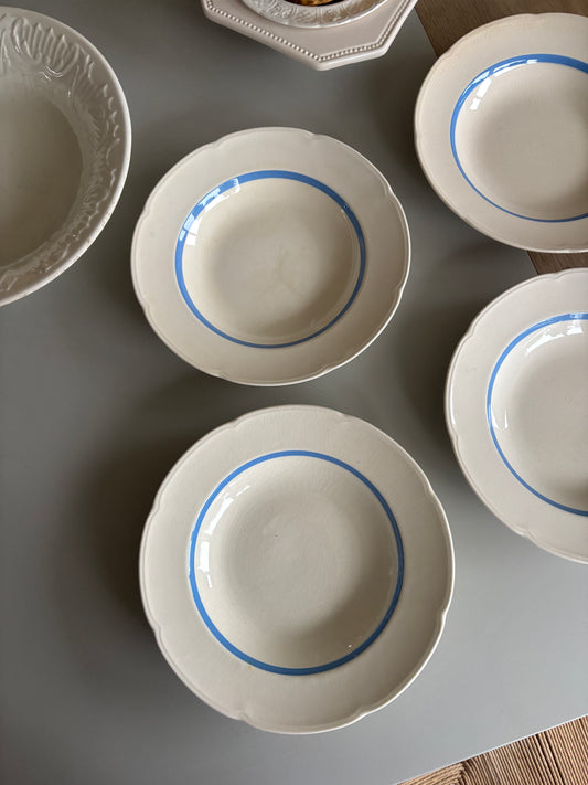 Lone dybe tallerkner