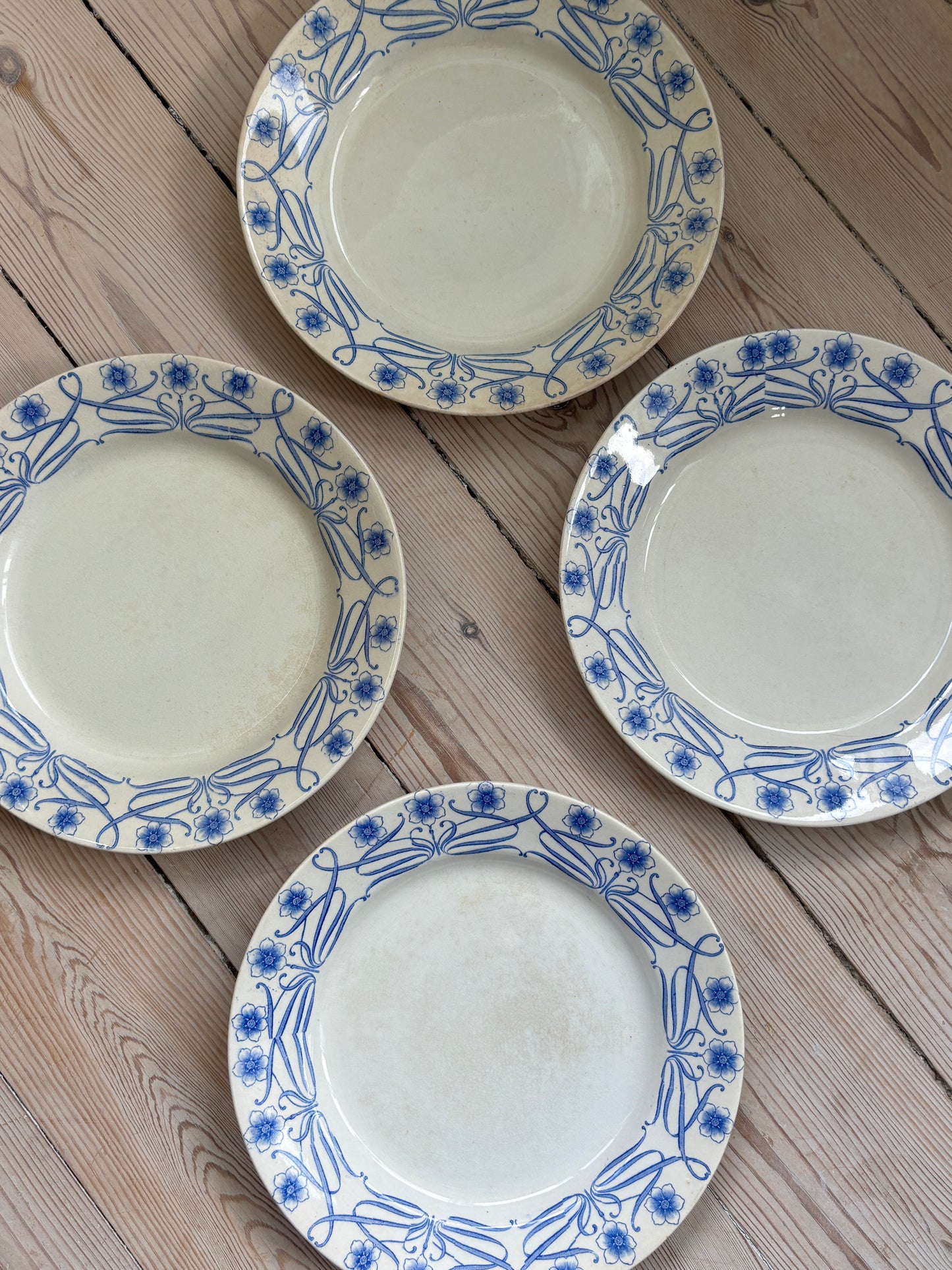 Gustafsberg’ middagstallerkner, CHIC