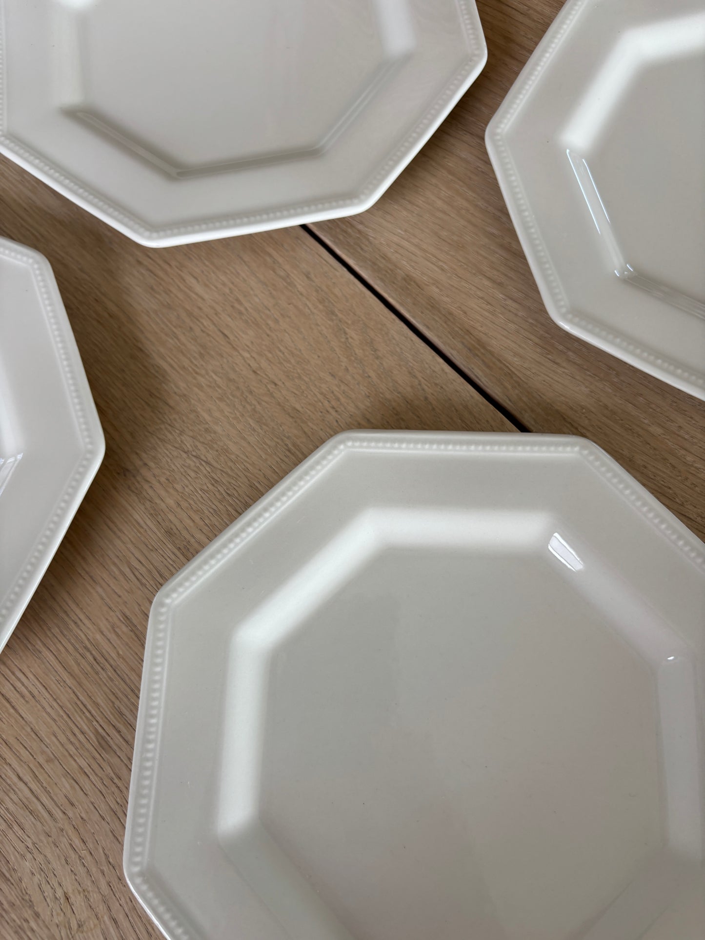 Johnstone bros frokost tallerkner