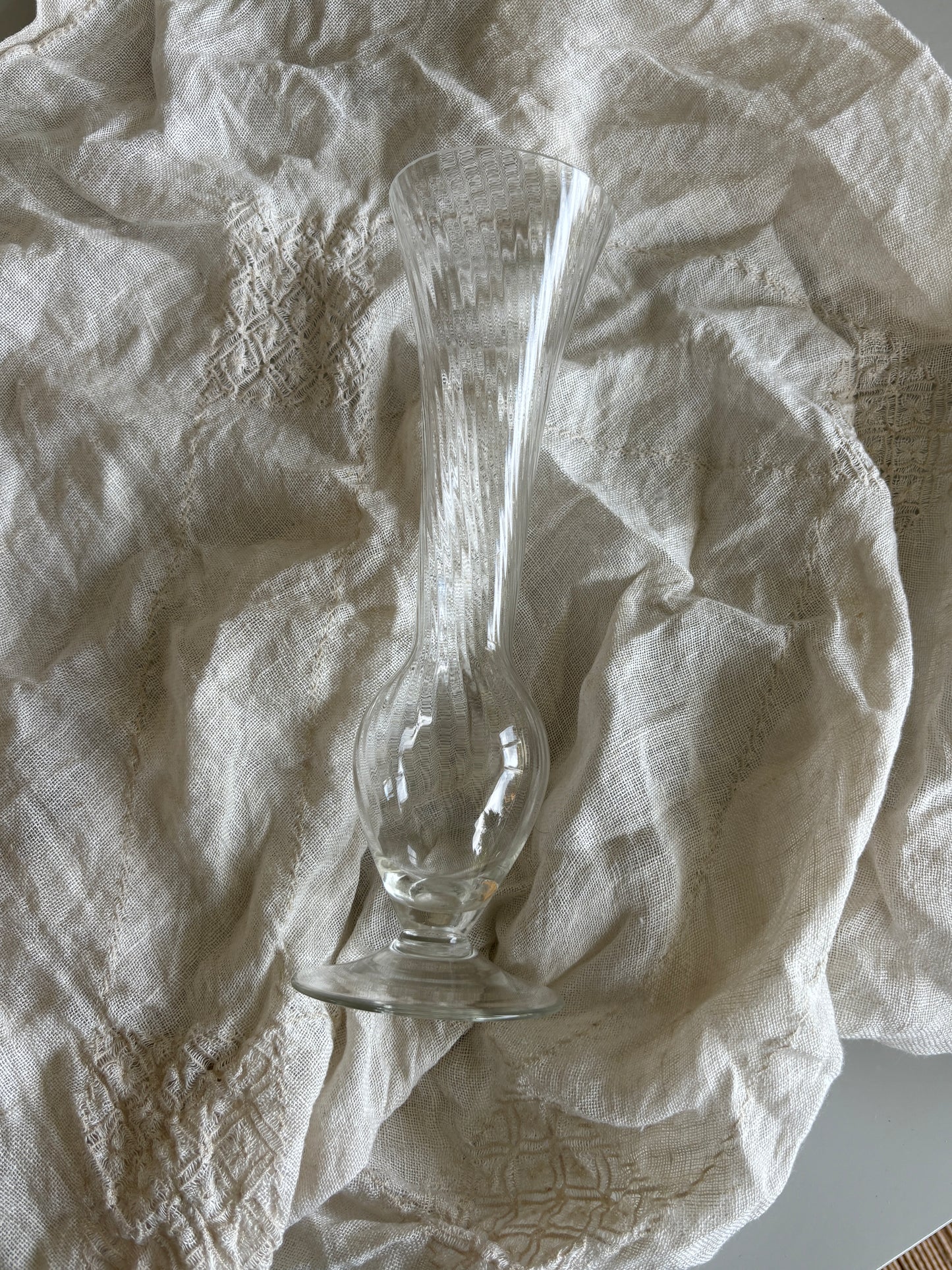 Fineste lille glasvase