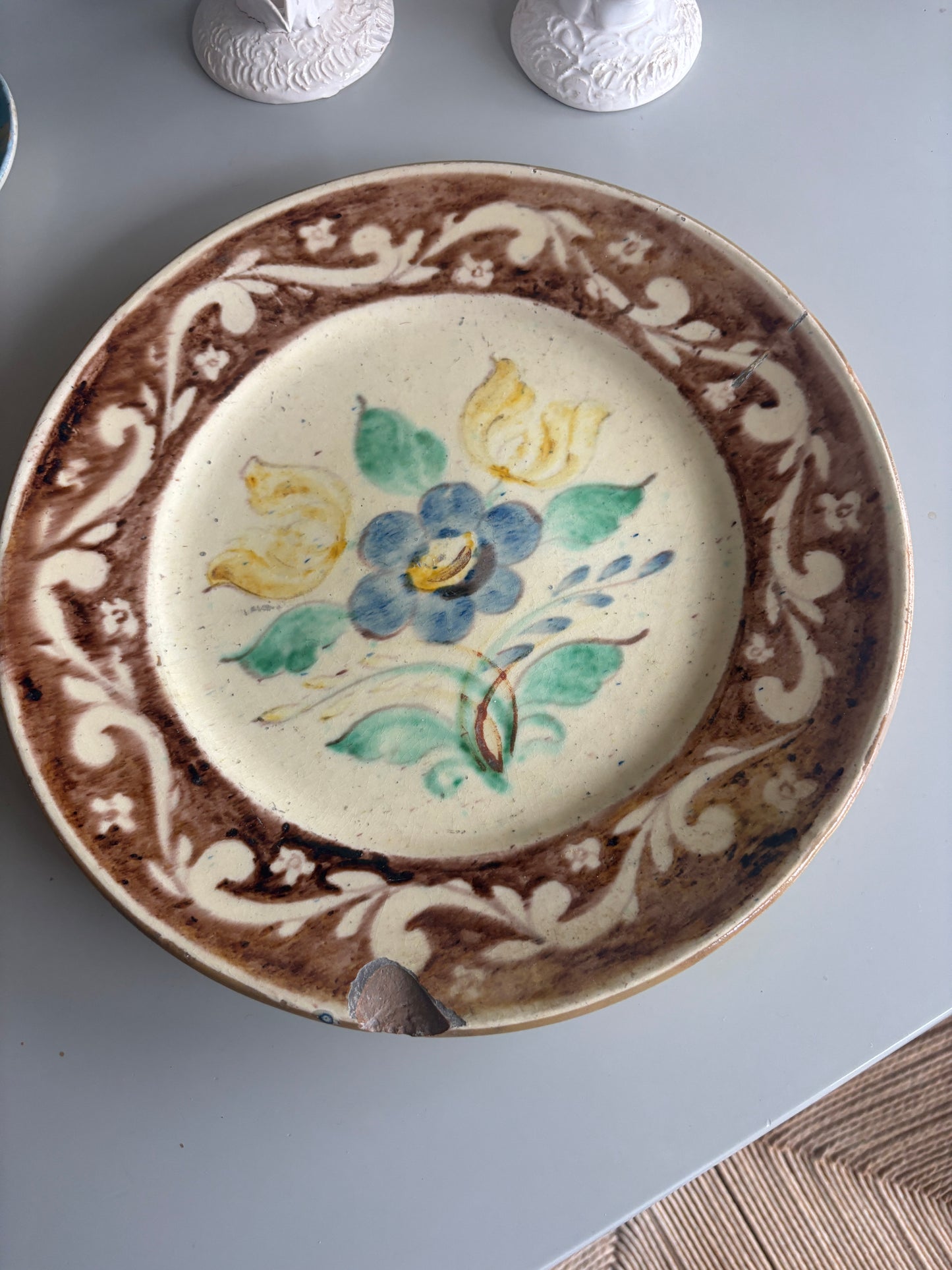 Smuk gammel keramik platte