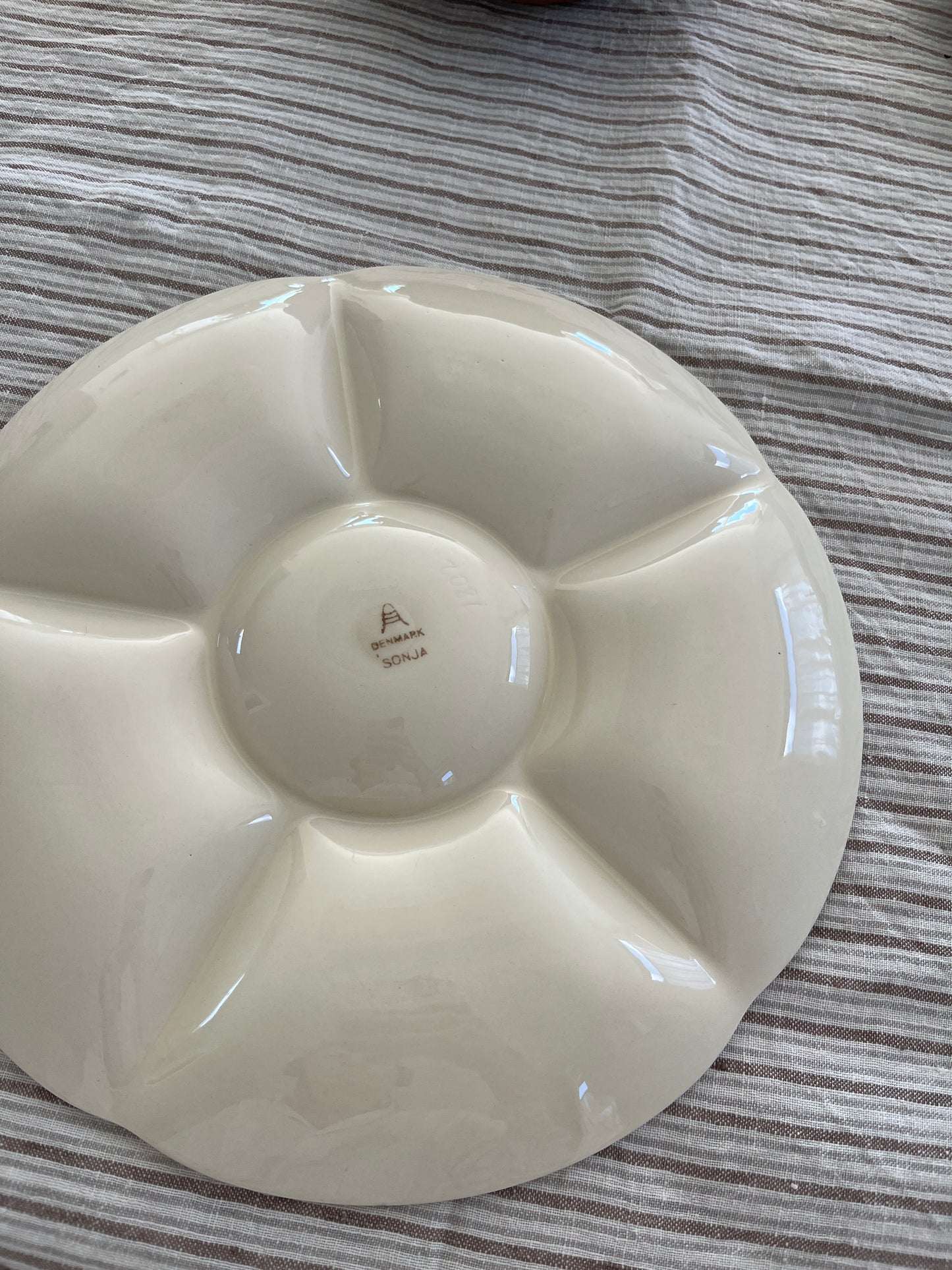 Aluminia Sonja cabaretfad