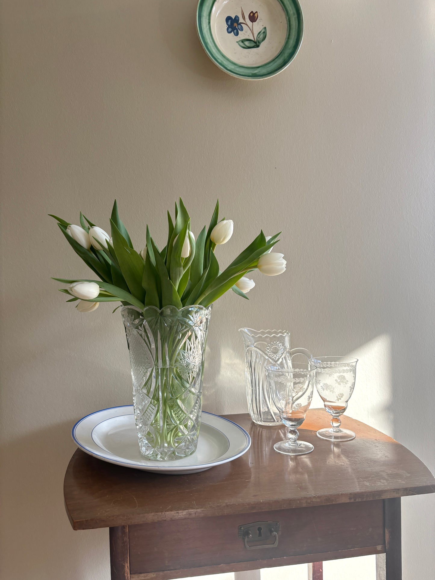 Smukke glas med blomster