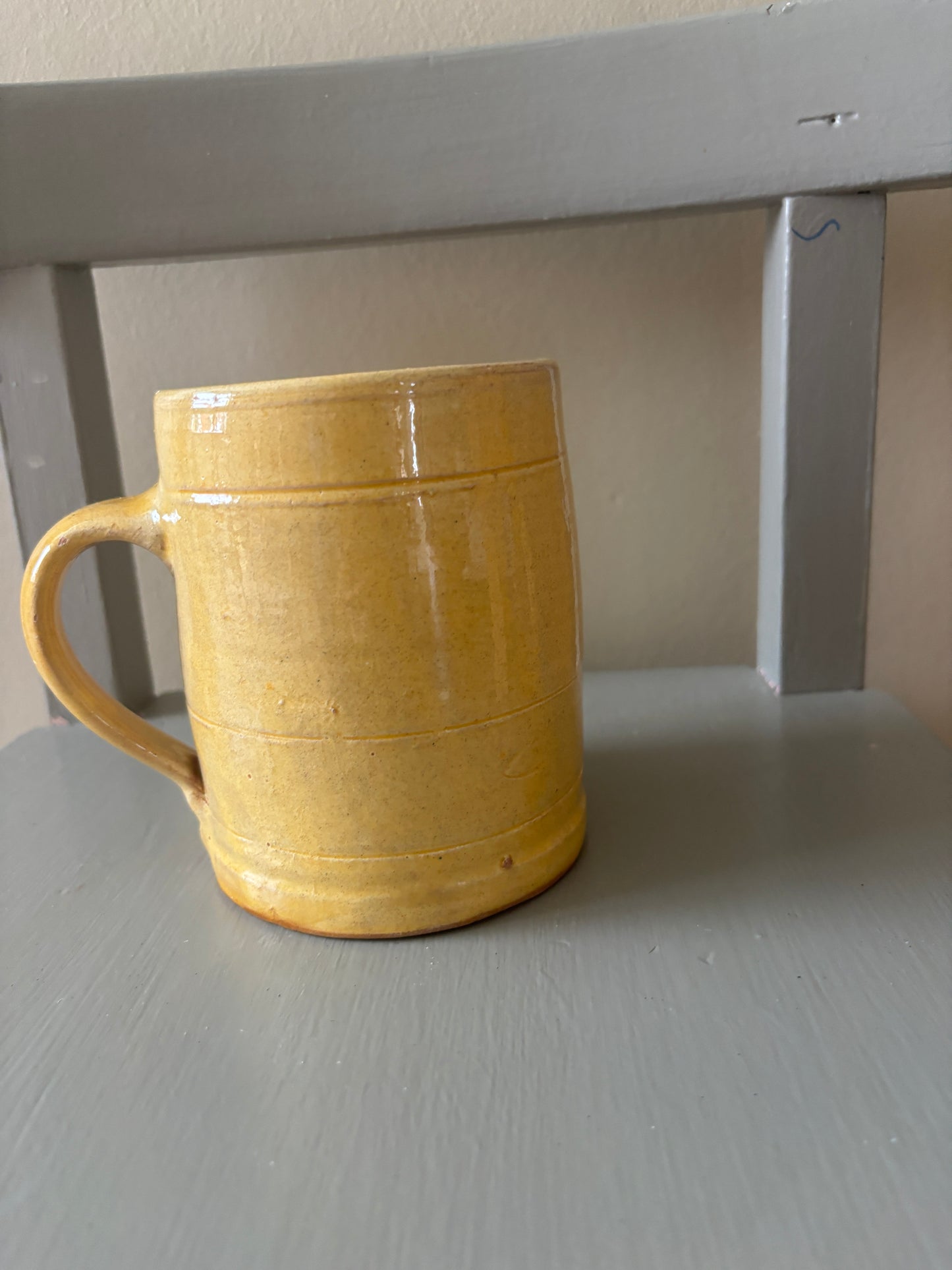 Smuk lys gul keramik krukke